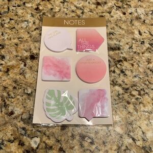 Icing NWT Sticky Note Set